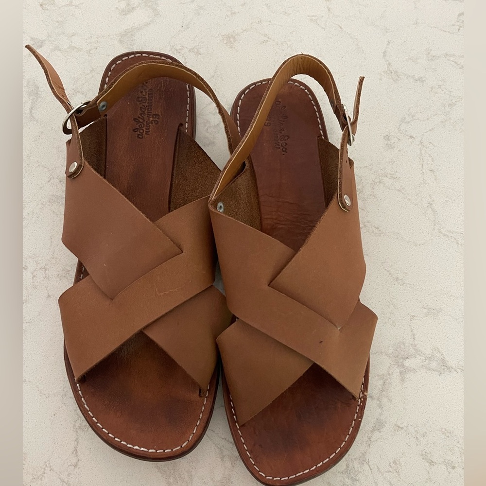 Adelisa and co sandals